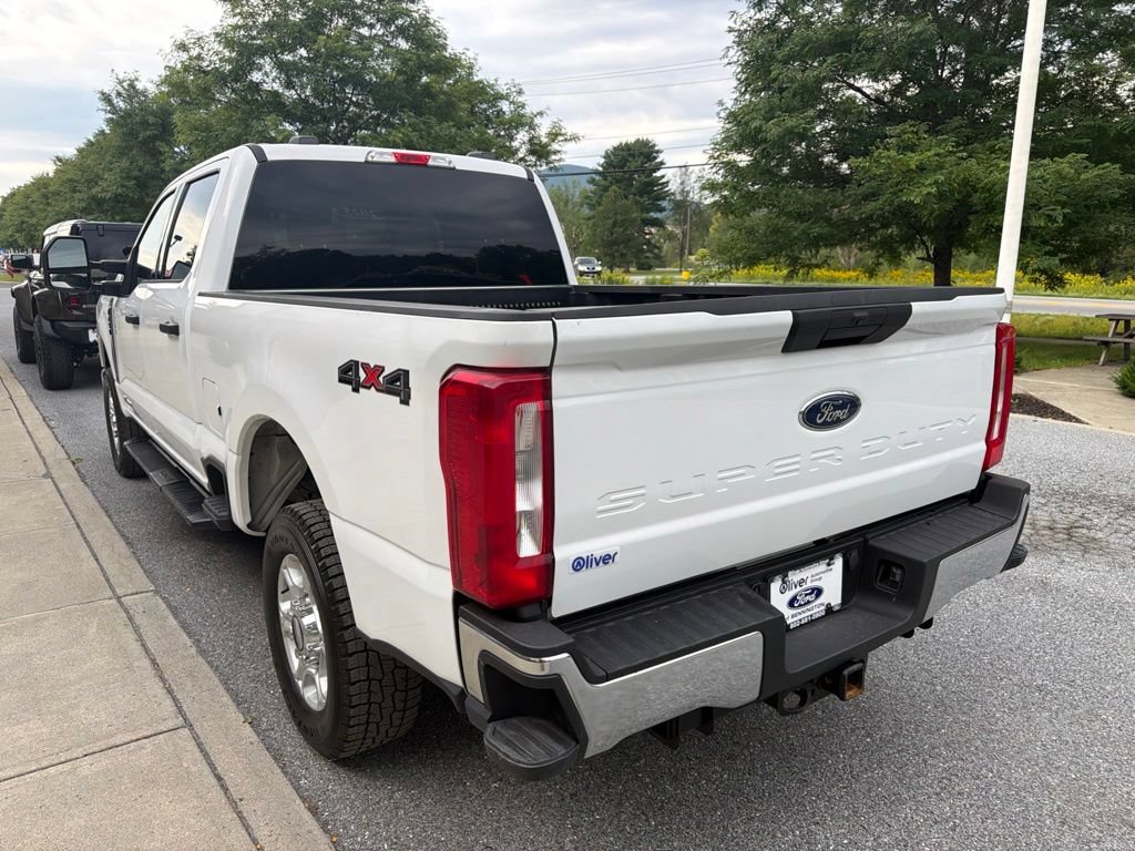 Used 2025 Ford F250 XLT AWD/4WD image 5