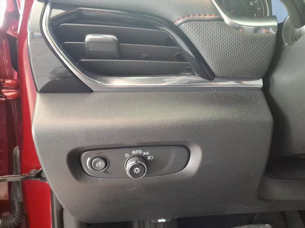 Certified 2023 Chevrolet Traverse RS w/ LPO, Floor Liner Package image 14