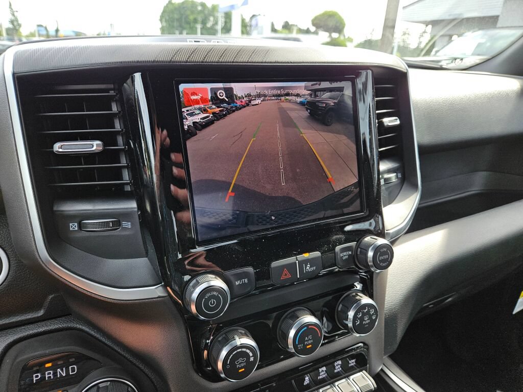 New 2026 RAM 1500 Express AWD/4WD image 24