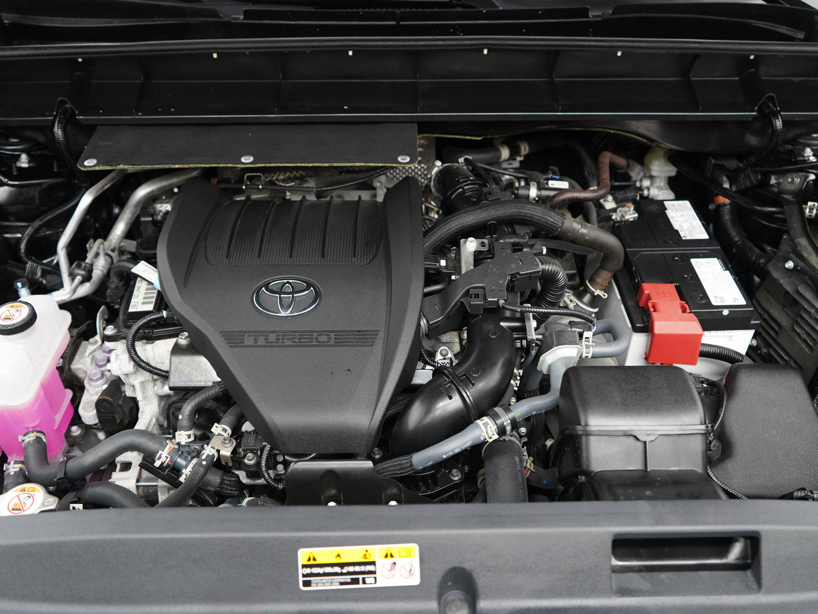 Used 2026 Toyota Highlander Platinum AWD/4WD image 32