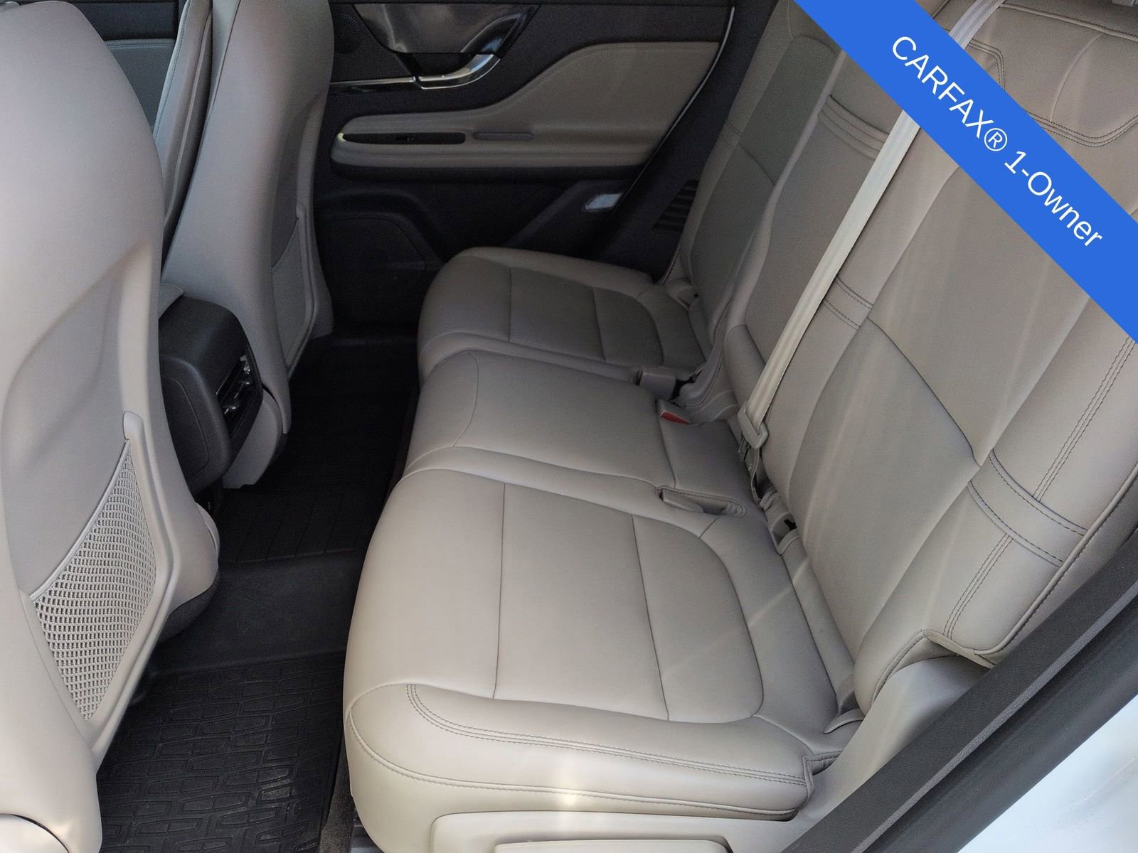 Used 2023 Lincoln Corsair AWD image 22