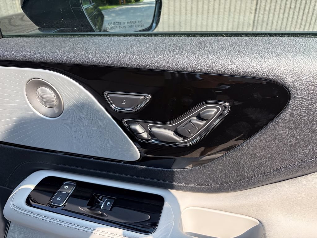 New 2026 Lincoln Aviator Reserve AWD/4WD image 42