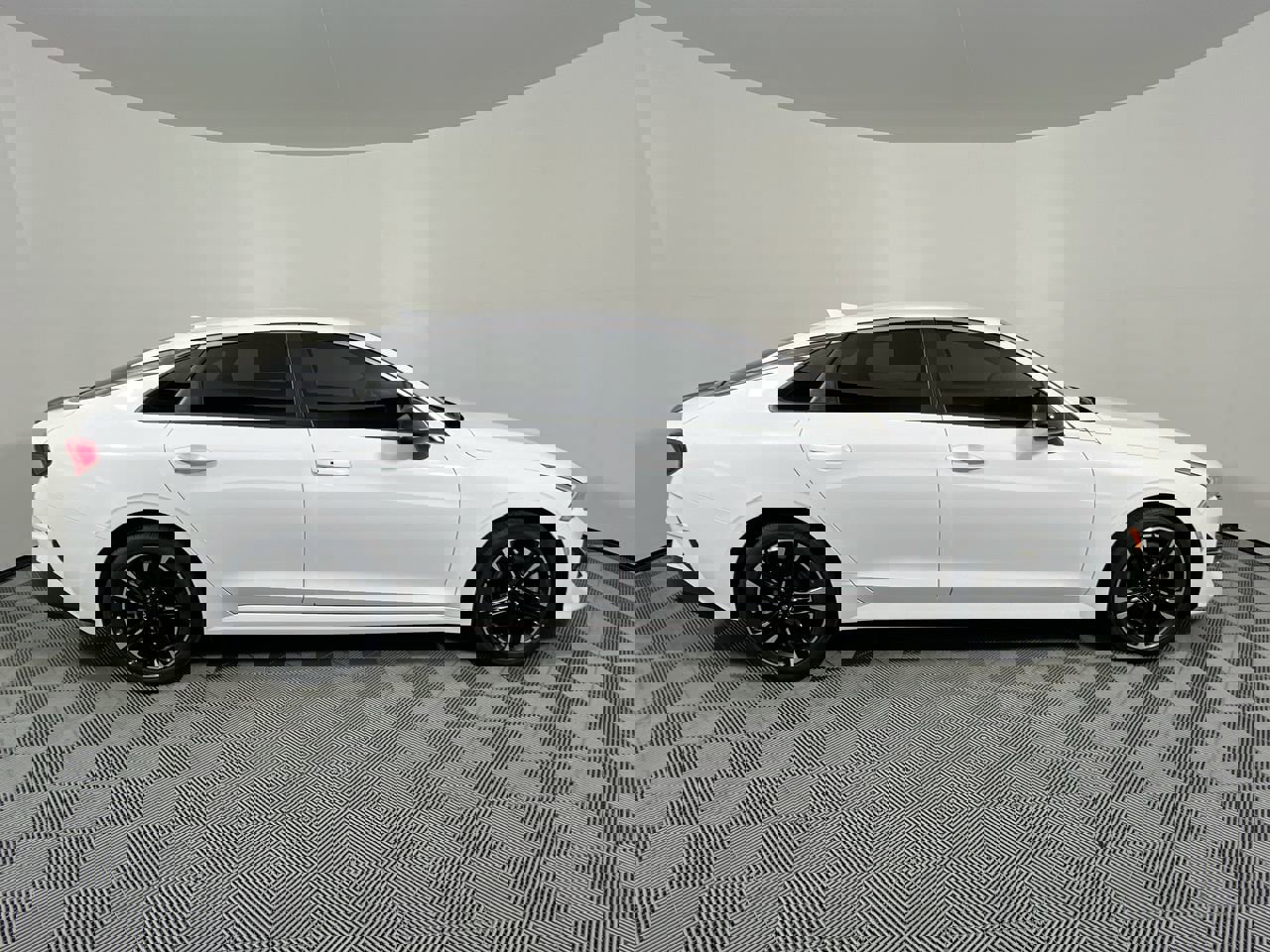 Used 2023 Kia K5 GT-Line w/ GT-Line Premium Package image 2