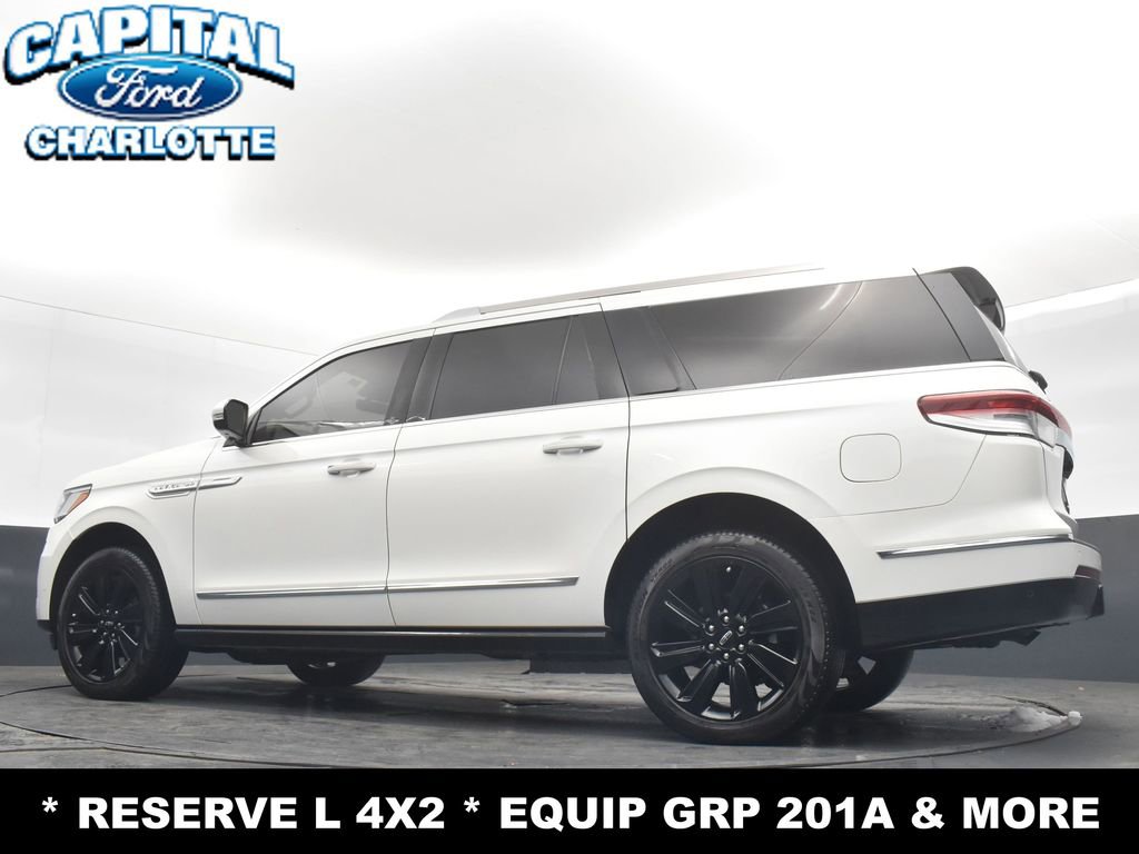 Used 2023 Lincoln Navigator L Reserve image 24