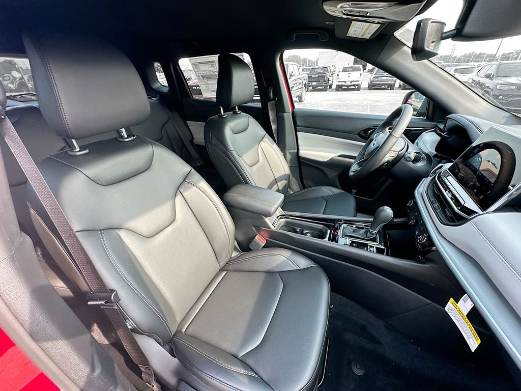 New 2026 Jeep Compass Limited AWD/4WD image 32
