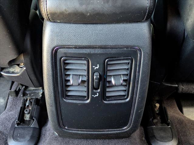 Used 2017 Jeep Grand Cherokee Laredo w/ Quick Order Package 23E image 16