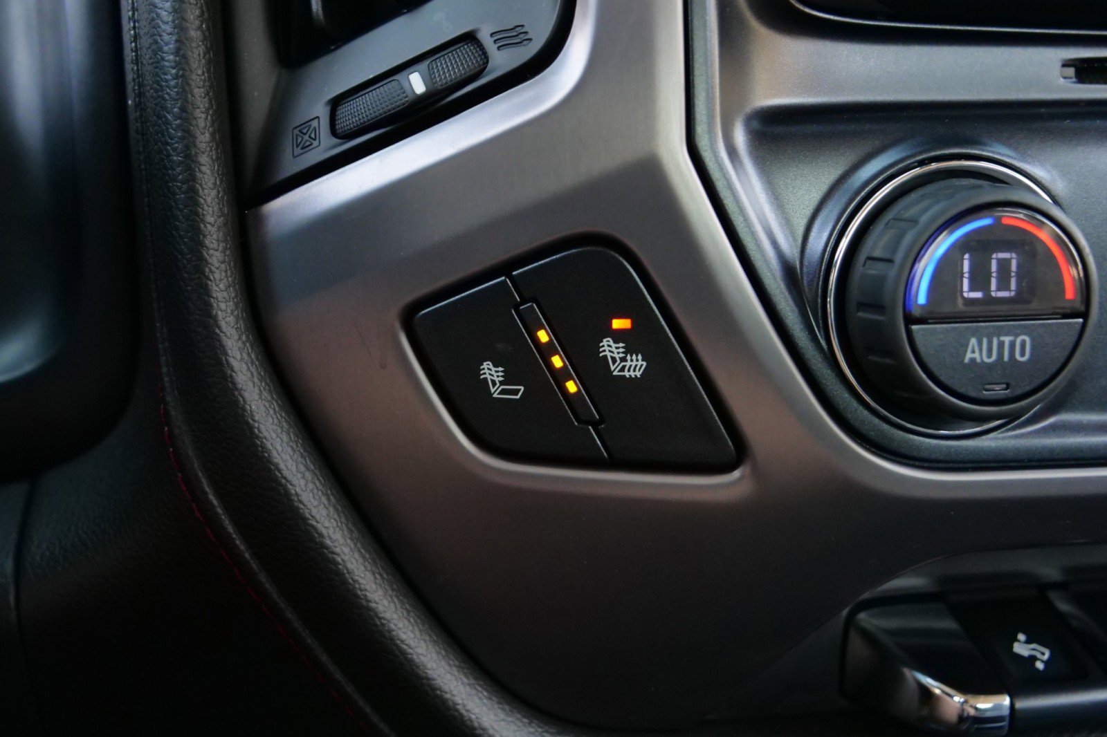 Used 2017 GMC Sierra 2500 SLT image 13