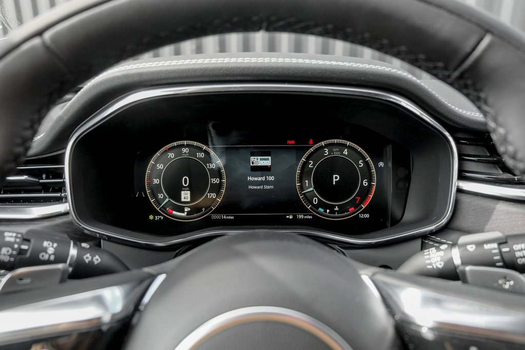 New 2026 Jaguar F-PACE R-Dynamic S image 12