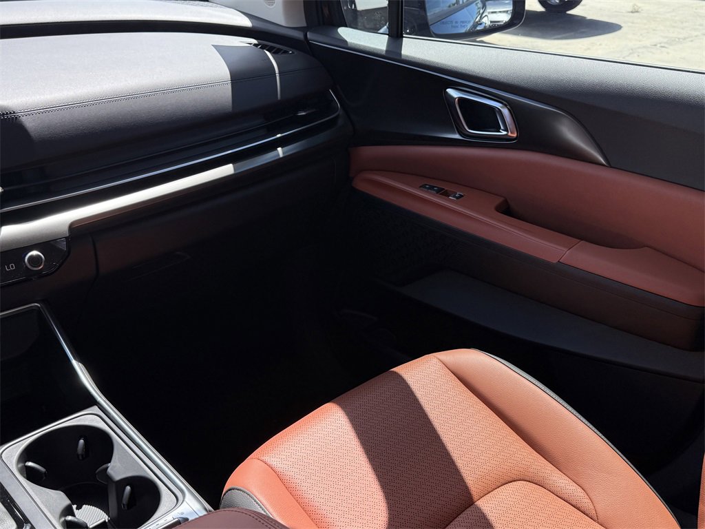 New 2026 Kia Carnival SX Prestige image 16