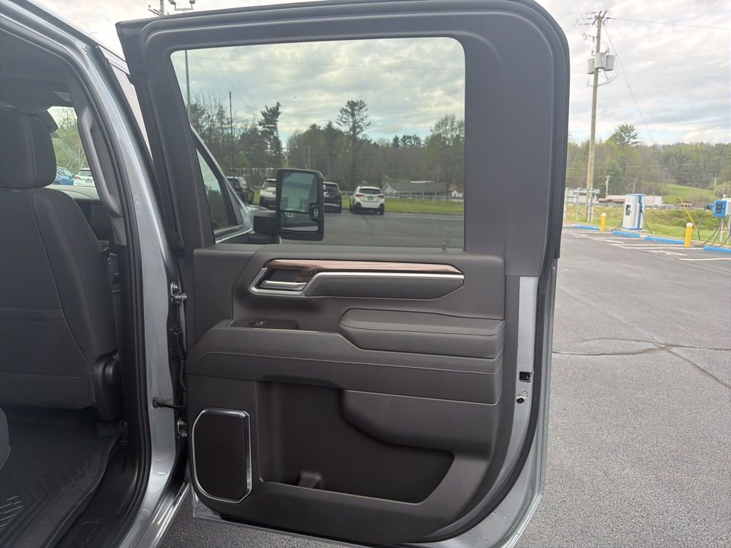 New 2026 Chevrolet Silverado 2500 LT image 44