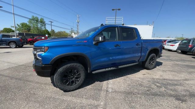 Used 2022 Chevrolet Silverado 1500 ZR2 w/ Technology Package AWD/4WD image 6