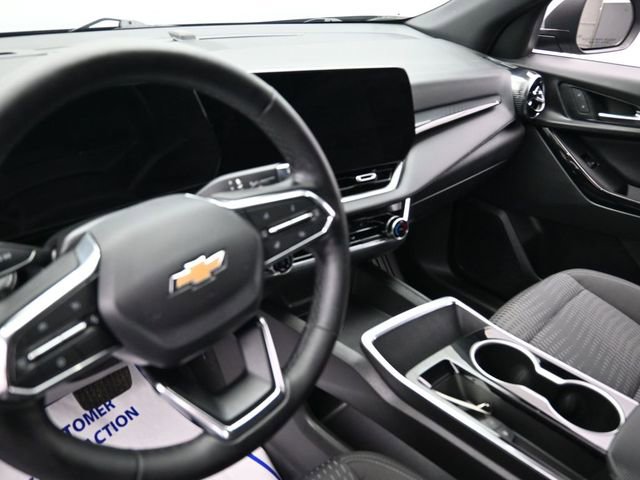 Used 2025 Chevrolet Equinox LT image 24