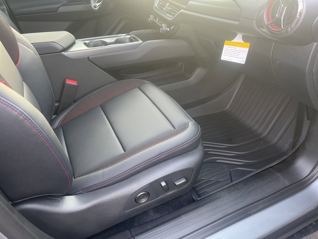 New 2026 Chevrolet Equinox EV RS image 30