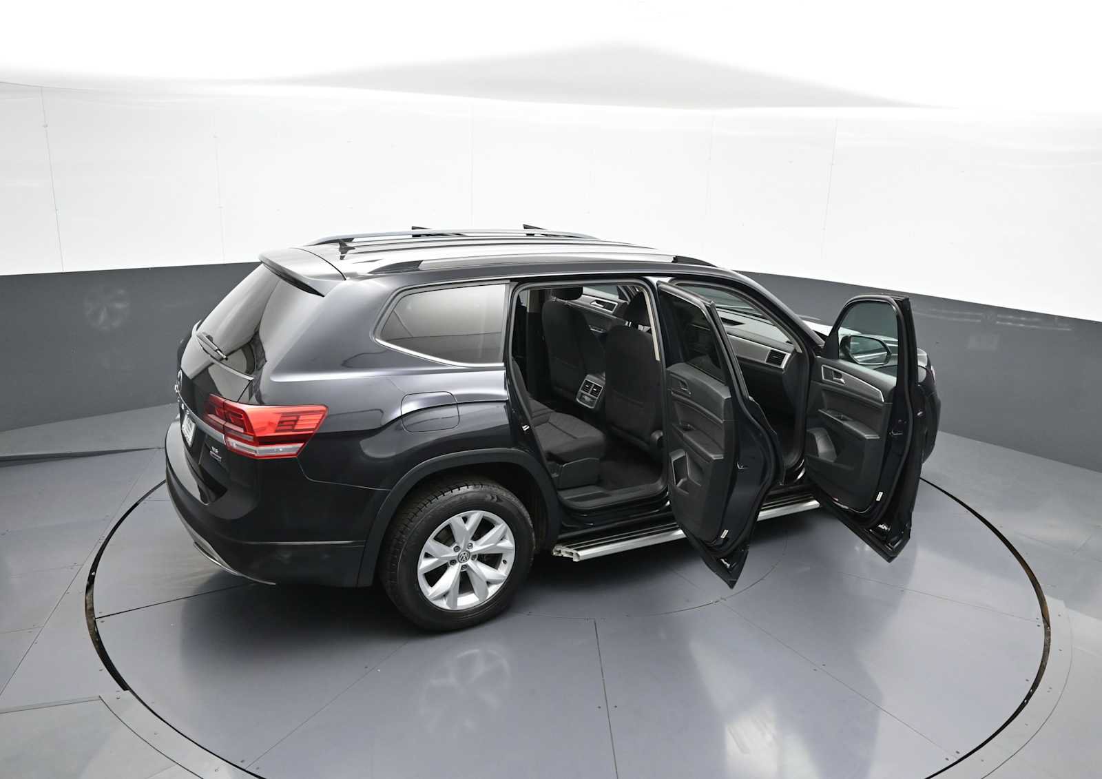 Used 2018 Volkswagen Atlas S AWD/4WD image 45