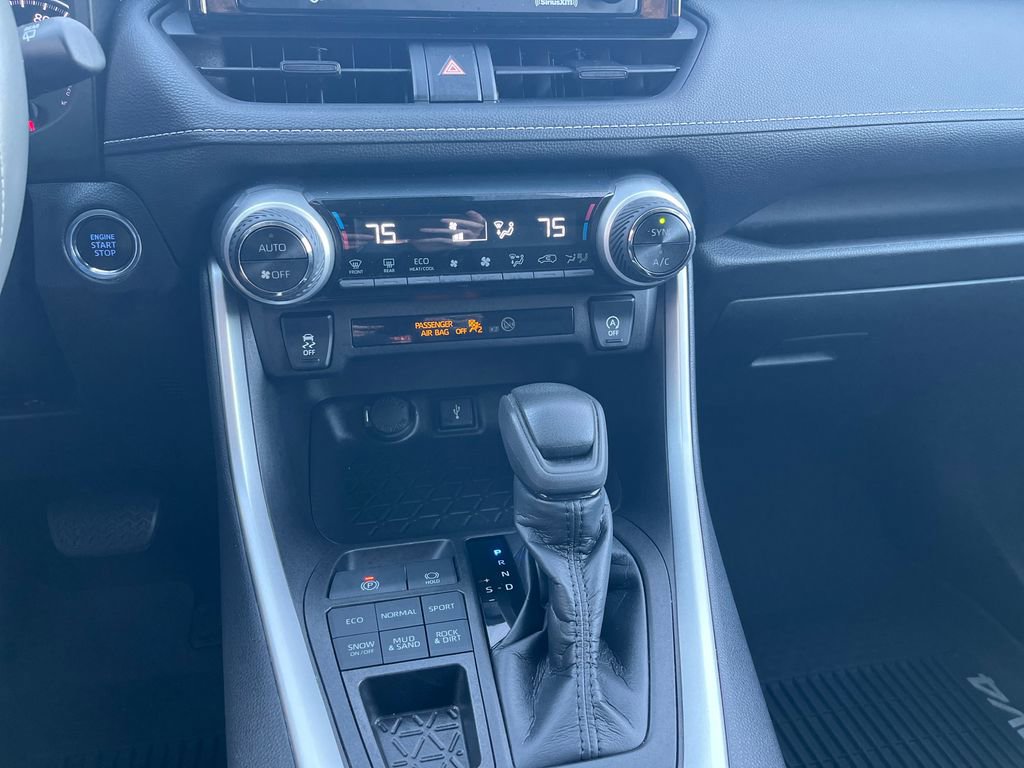 Certified 2021 Toyota RAV4 XLE image 20