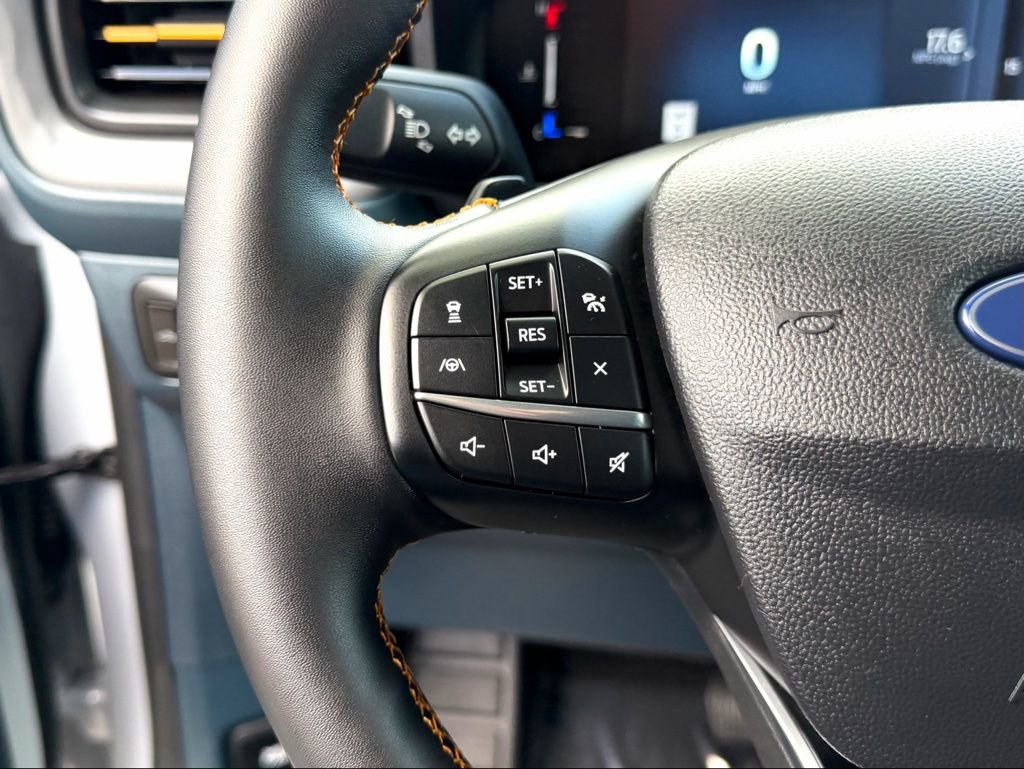 Certified 2025 Ford Maverick Tremor image 21