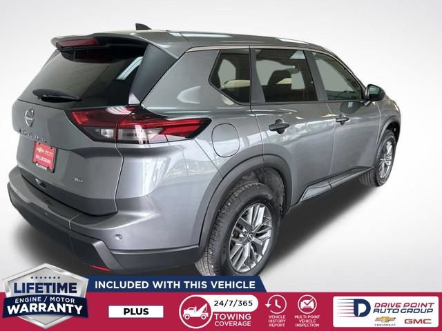 Used 2024 Nissan Rogue S AWD/4WD image 3