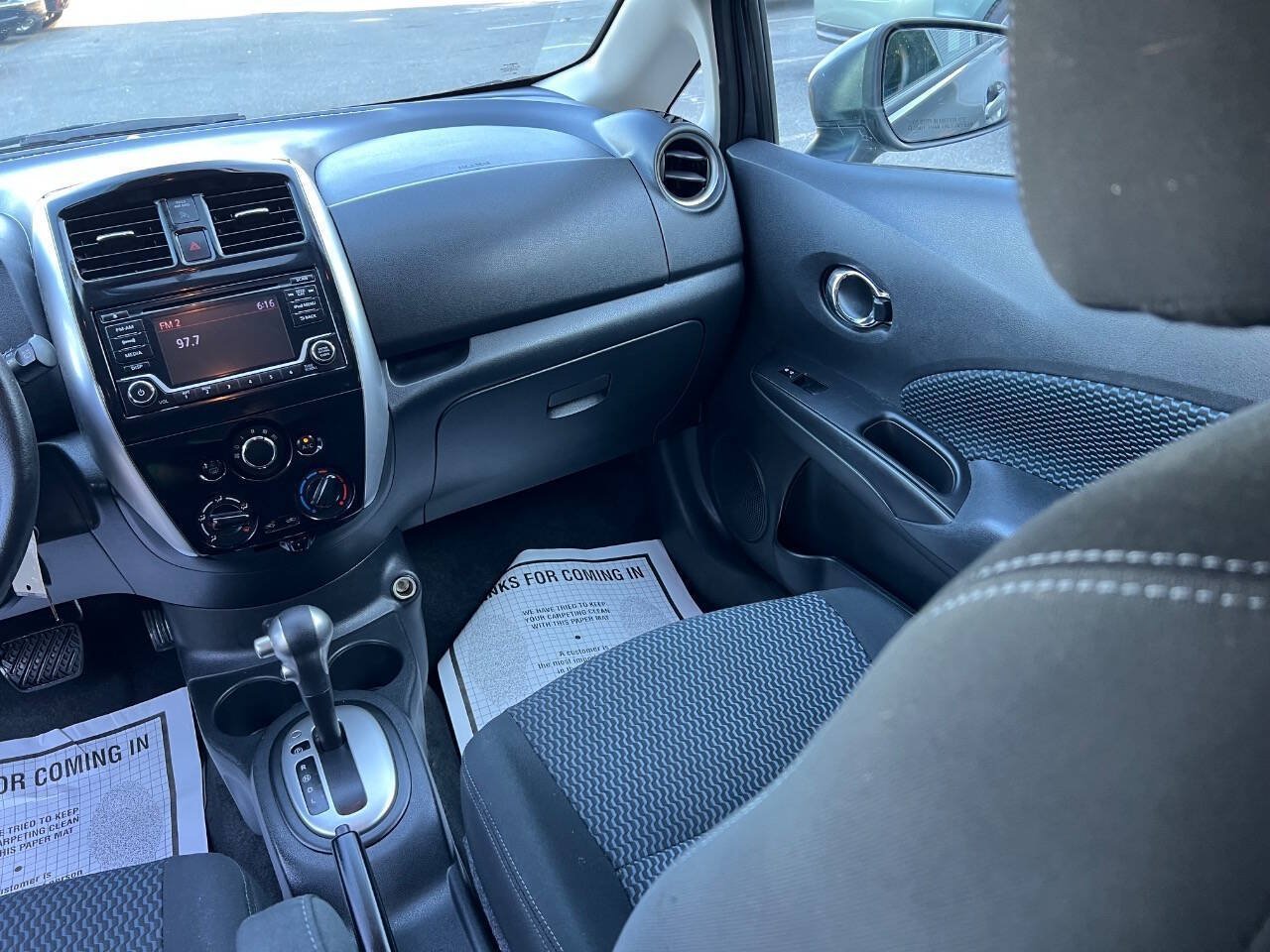 Used 2017 Nissan Versa Note SV FWD image 20