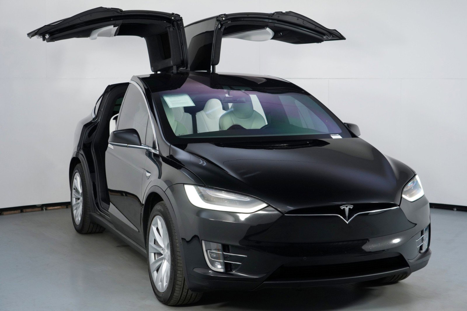Used 2019 Tesla Model X Long Range AWD/4WD image 46