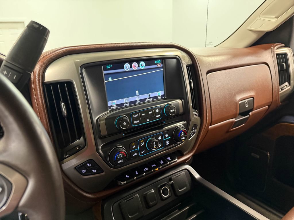 Used 2015 Chevrolet Silverado 2500 High Country w/ Duramax Plus Package image 80