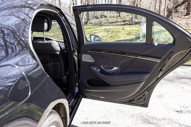Used 2020 Mercedes-Benz S 560 4MATIC Sedan image 30