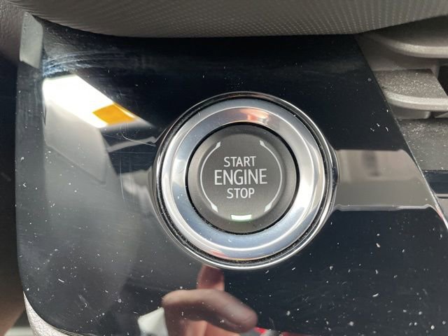 Used 2025 Buick Envision Preferred image 19