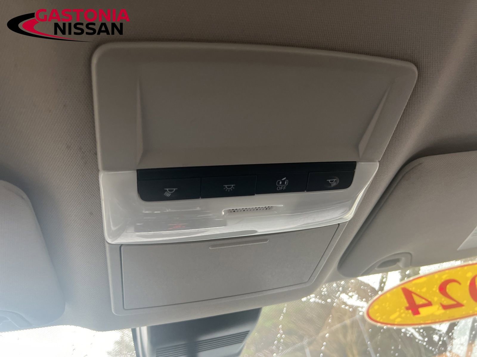 Used 2024 Nissan Altima 2.5 SV image 40