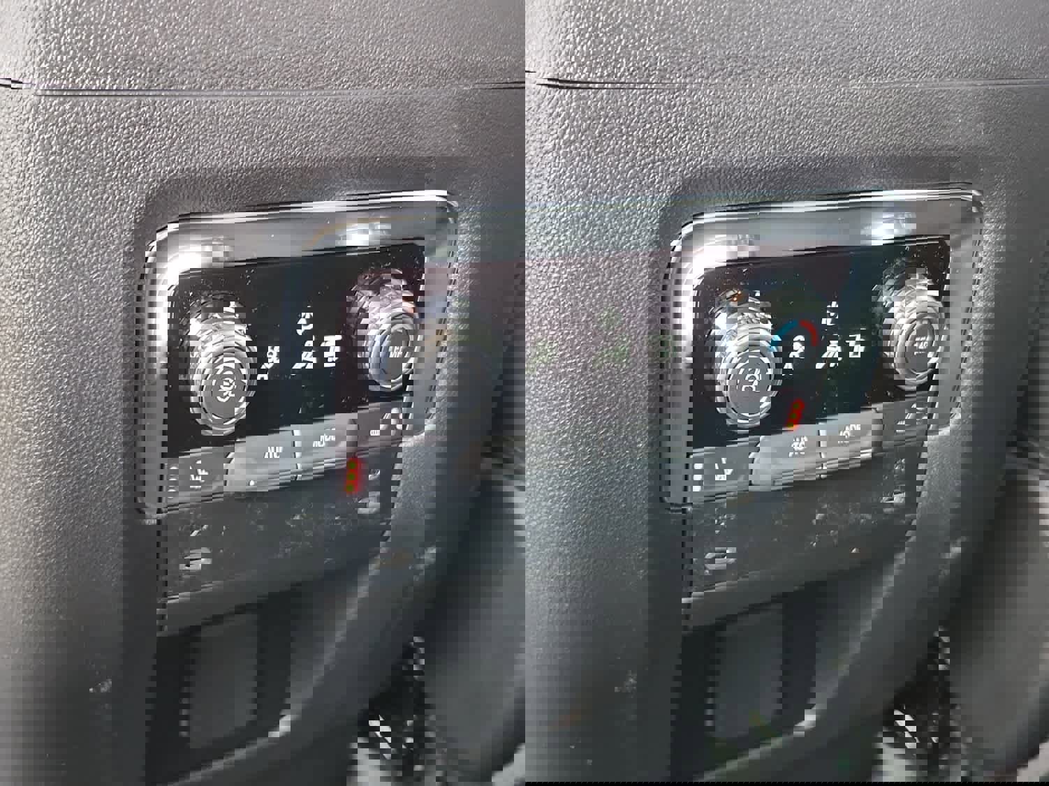 New 2026 GMC Yukon Denali w/ LPO, Floor Liner Package image 9