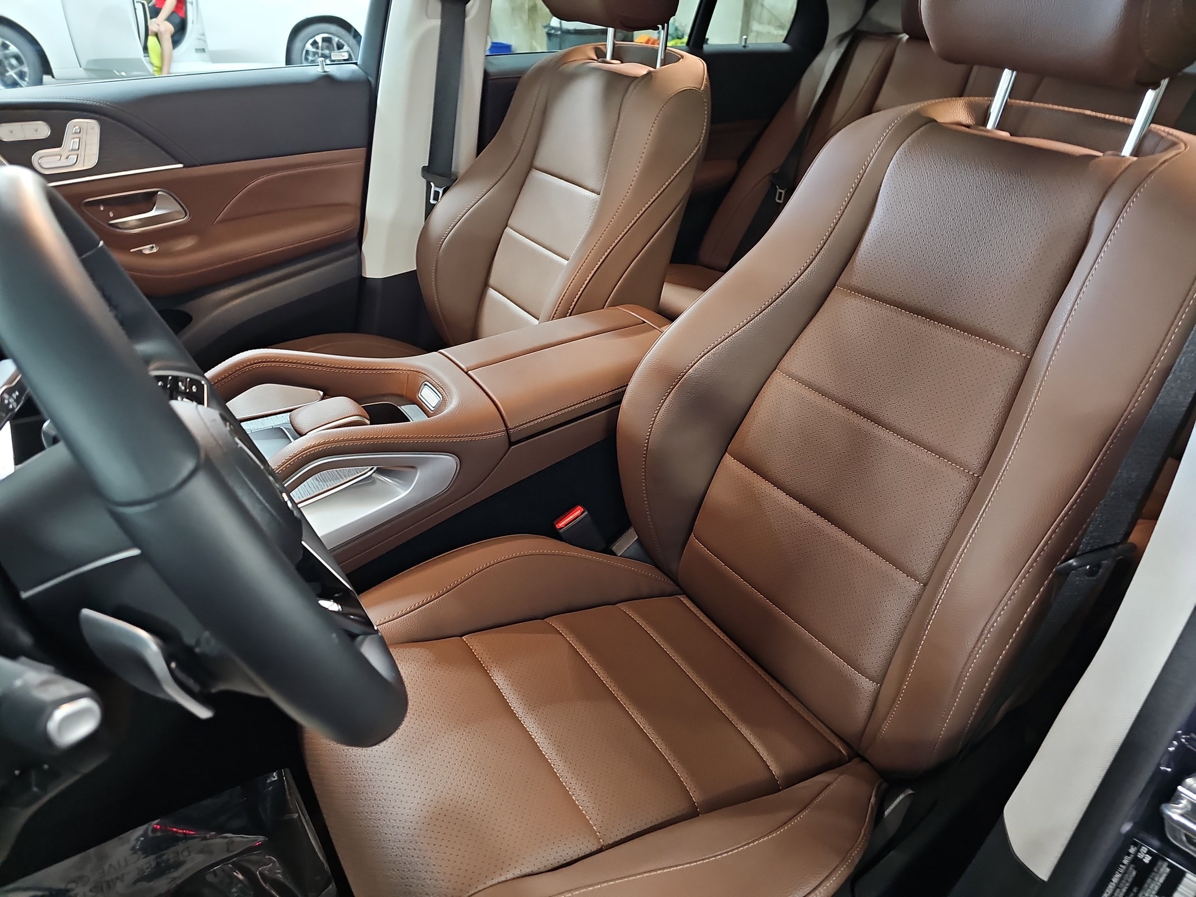 Used 2024 Mercedes-Benz GLE 450 4MATIC image 16