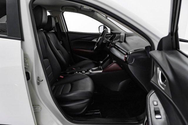 Used 2017 MAZDA CX-3 Touring image 32