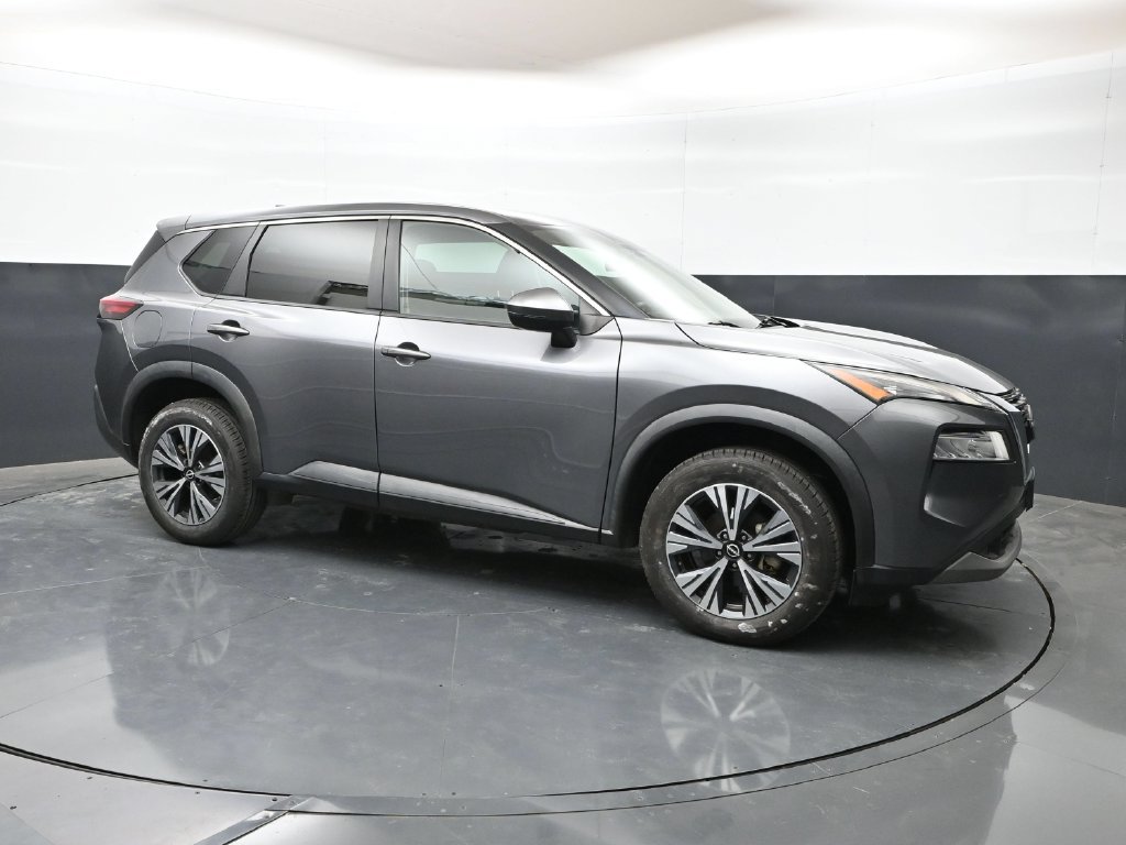 Used 2022 Nissan Rogue SV