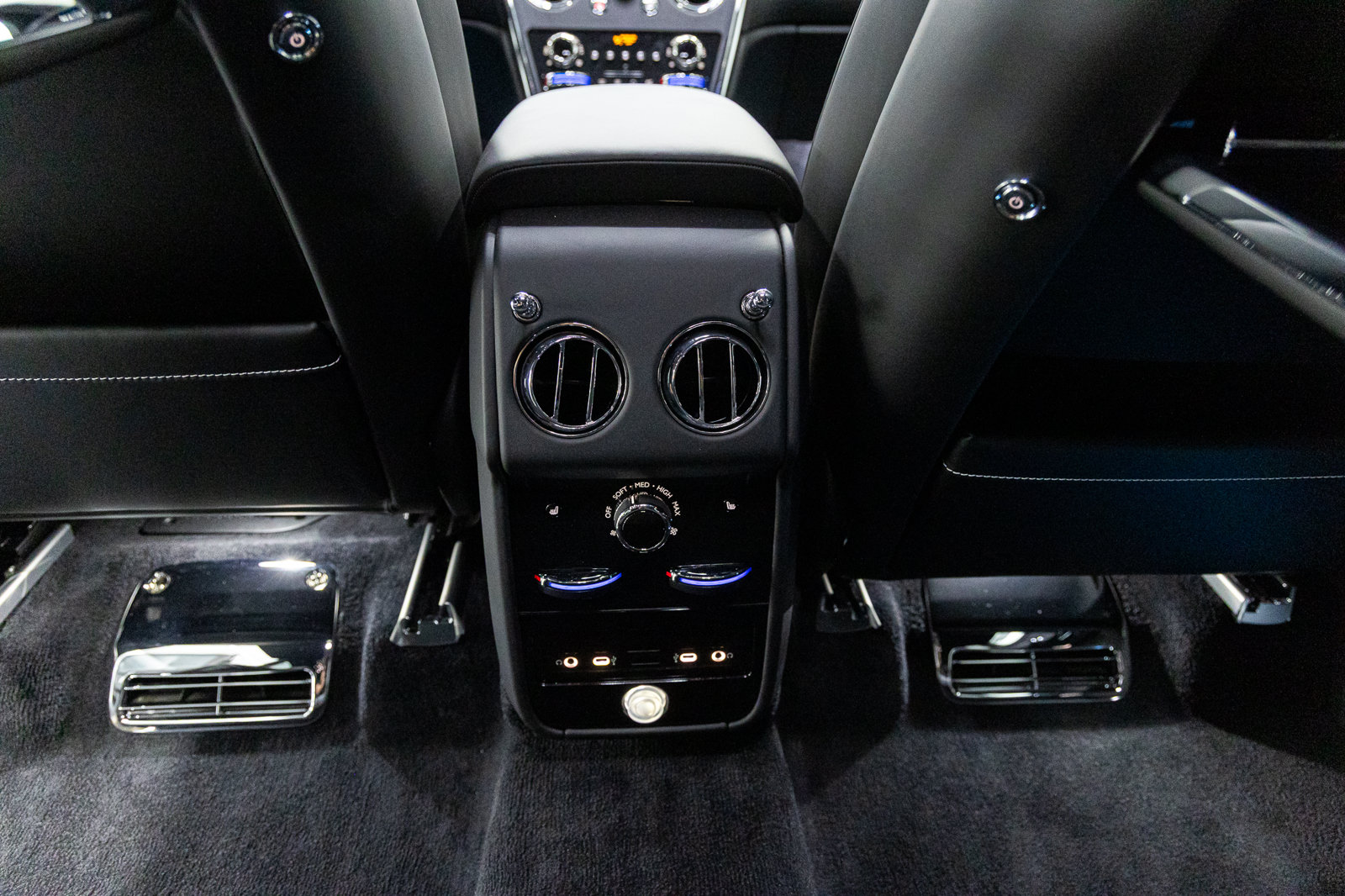 New 2027 Rolls-Royce Cullinan AWD/4WD image 49