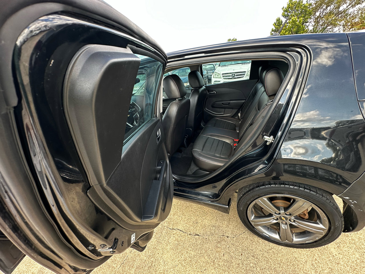 Used 2014 Chevrolet Sonic RS w/ Advanced Safety Package image 17