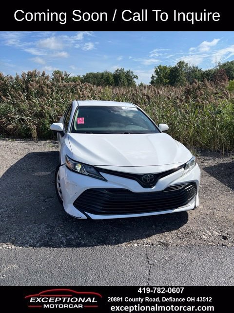 Used 2018 Toyota Camry LE FWD image 1
