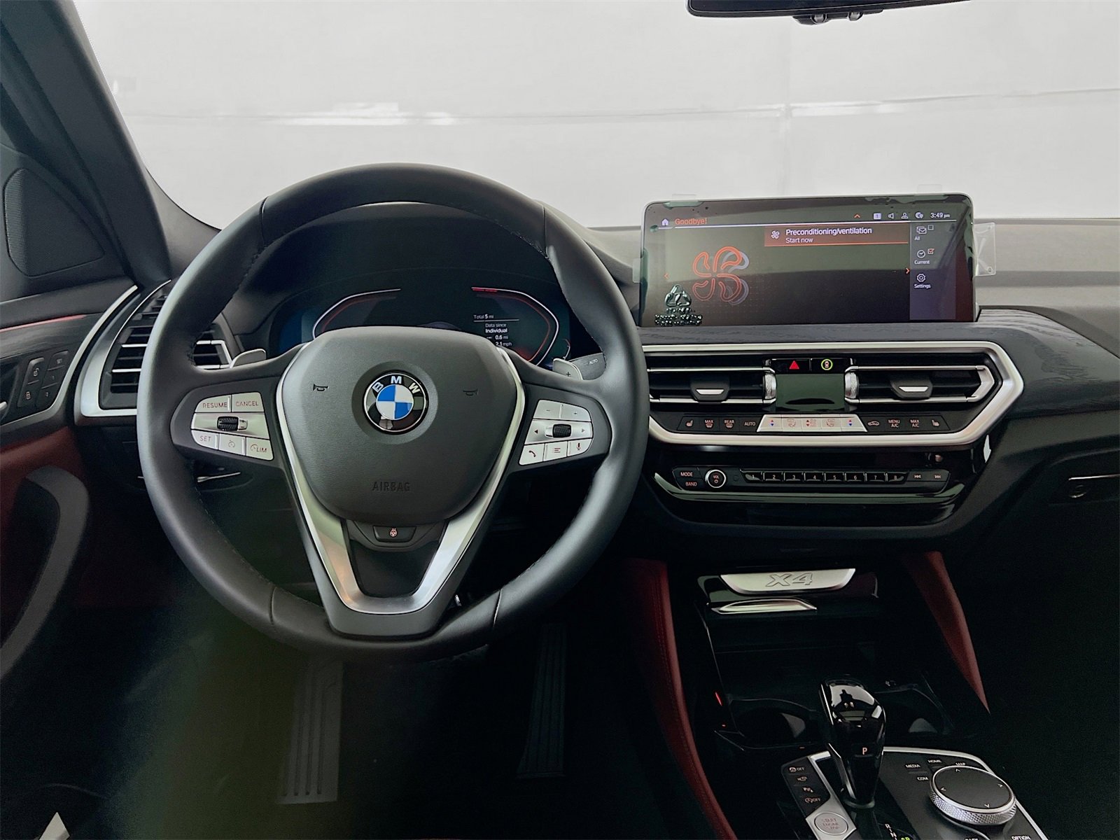 New 2025 BMW X4 xDrive30i w/ Convenience Package image 24