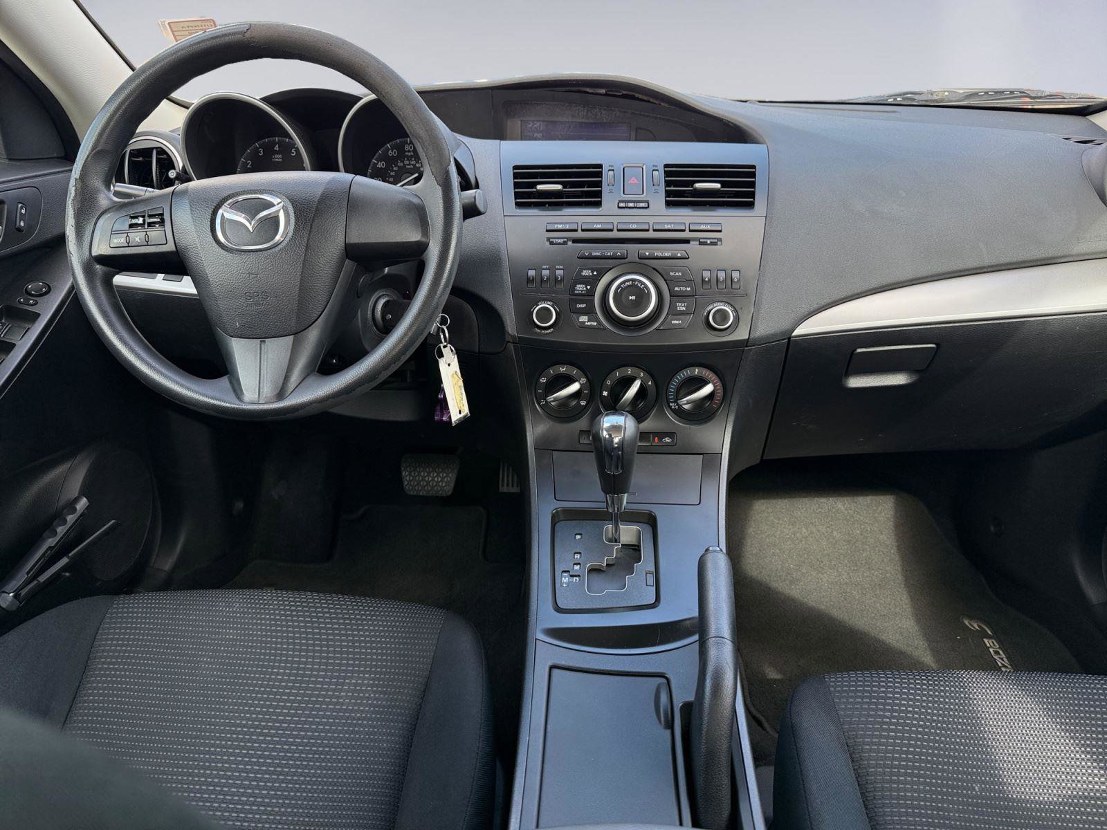 Used 2012 MAZDA MAZDA3 i Sport image 15