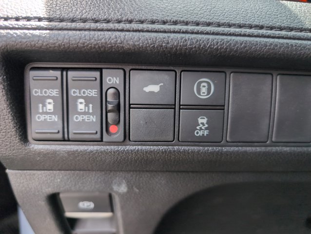 Used 2023 Honda Odyssey Sport image 17
