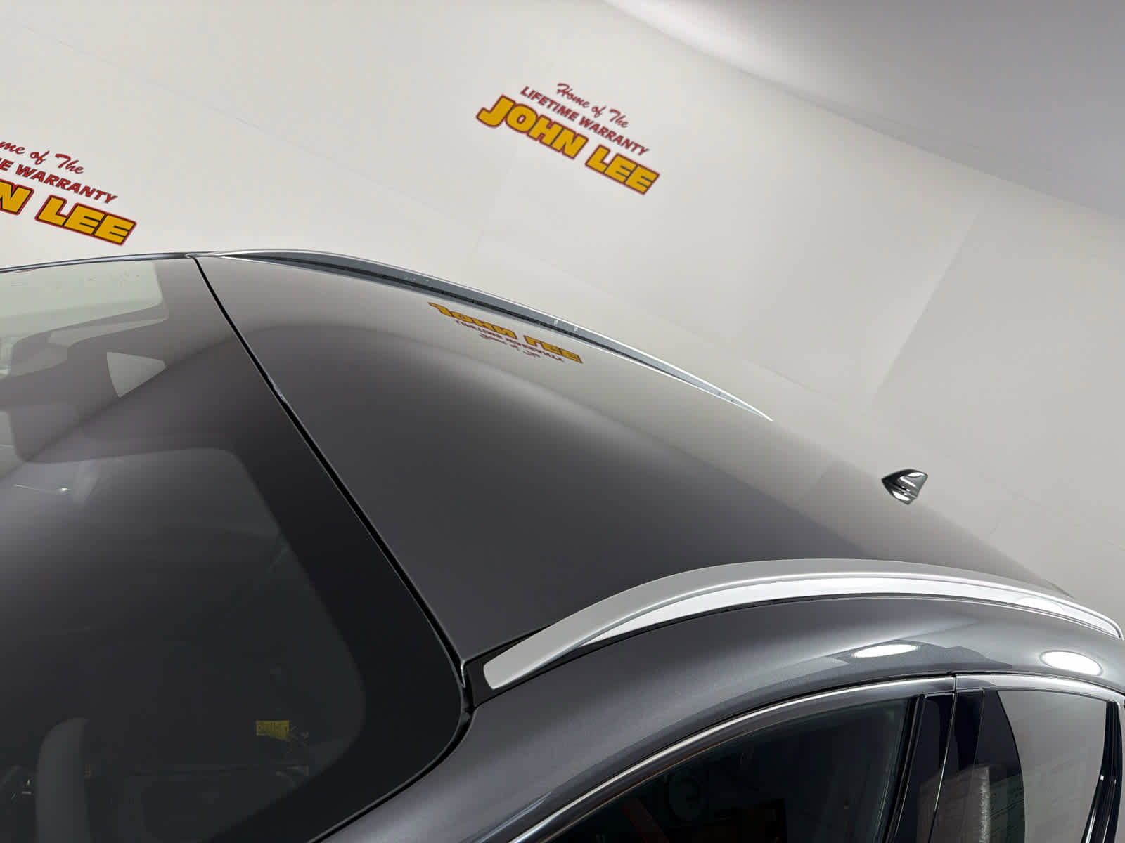 New 2026 Nissan Kicks SR FWD image 12