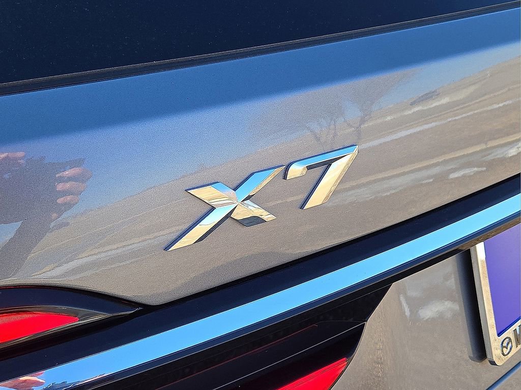 Used 2026 BMW X7 xDrive40i AWD/4WD image 12