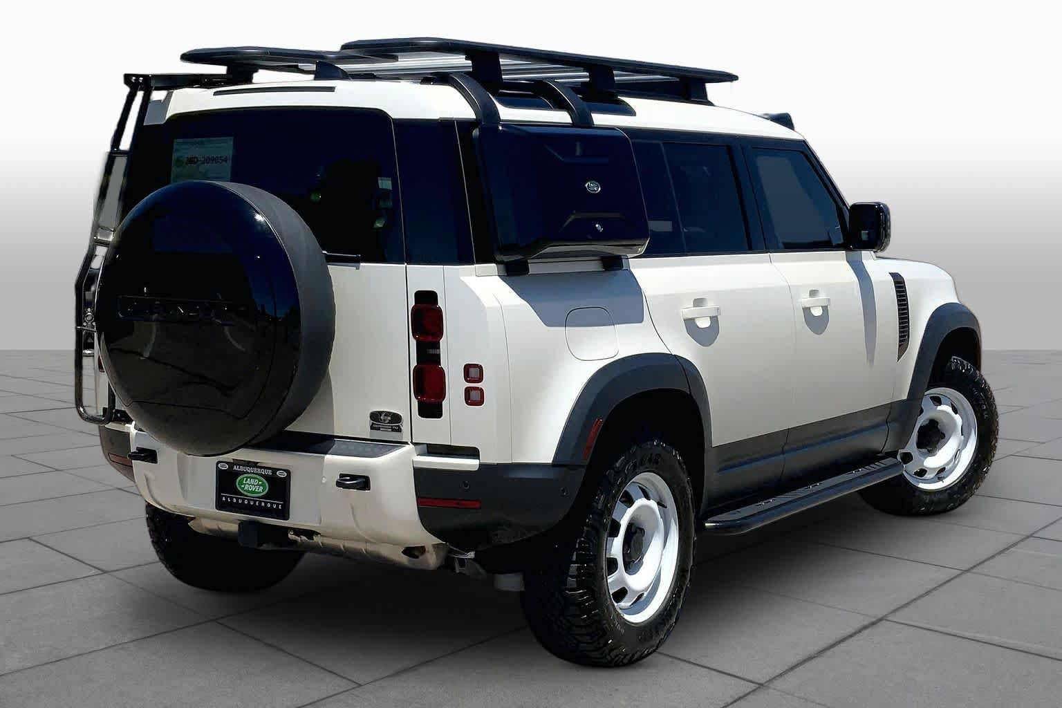 Used 2024 Land Rover Defender 110 S AWD/4WD image 12