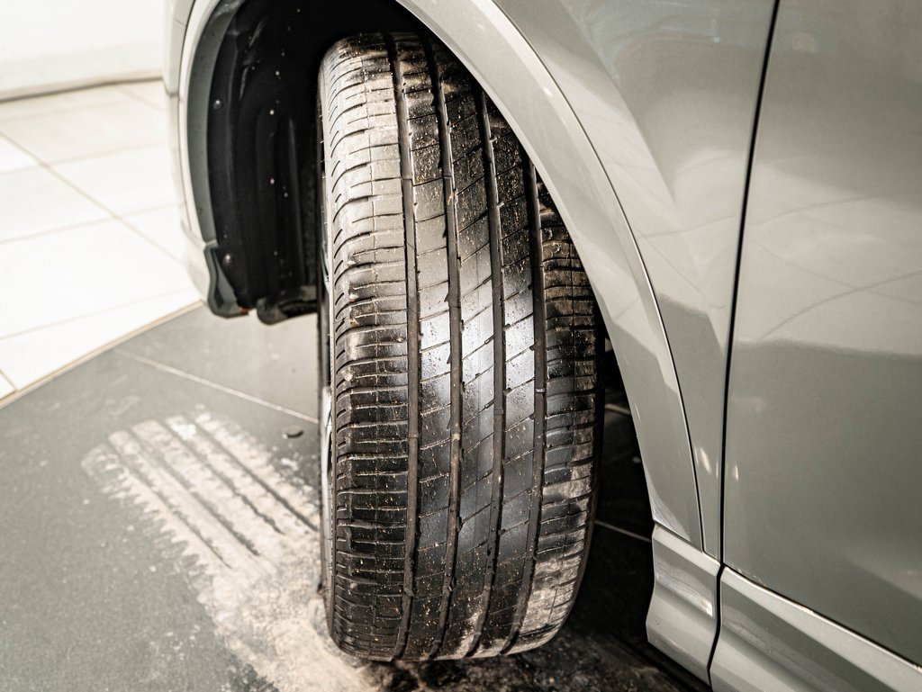 Used 2023 Audi Q3 2.0T Premium Plus w/ Premium Plus Package image 44