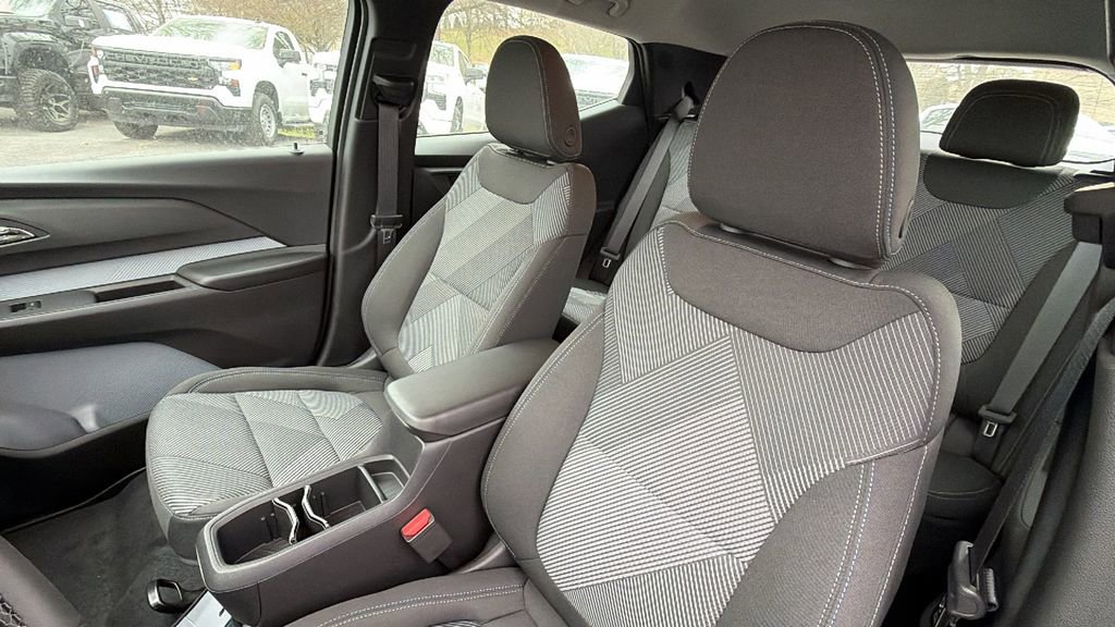 New 2027 Chevrolet Bolt LT image 14