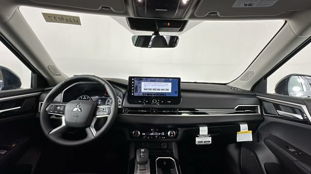 New 2026 Mitsubishi Outlander SE AWD/4WD image 16