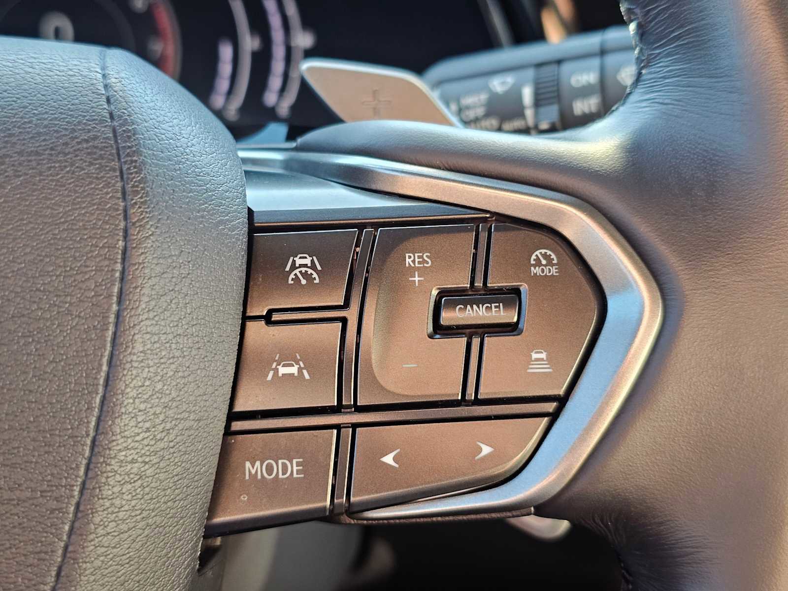 Certified 2024 Lexus RX 350 Premium w/ Accessory Package (Z1) image 28