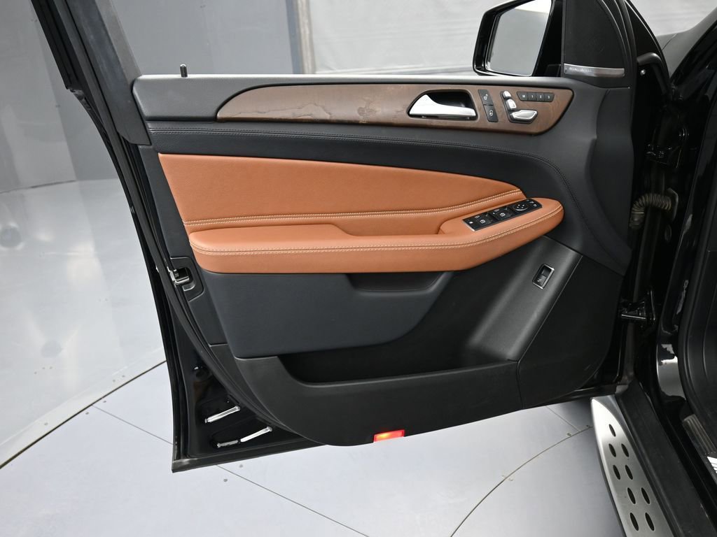 Used 2018 Mercedes-Benz GLE 43 AMG 4MATIC image 16