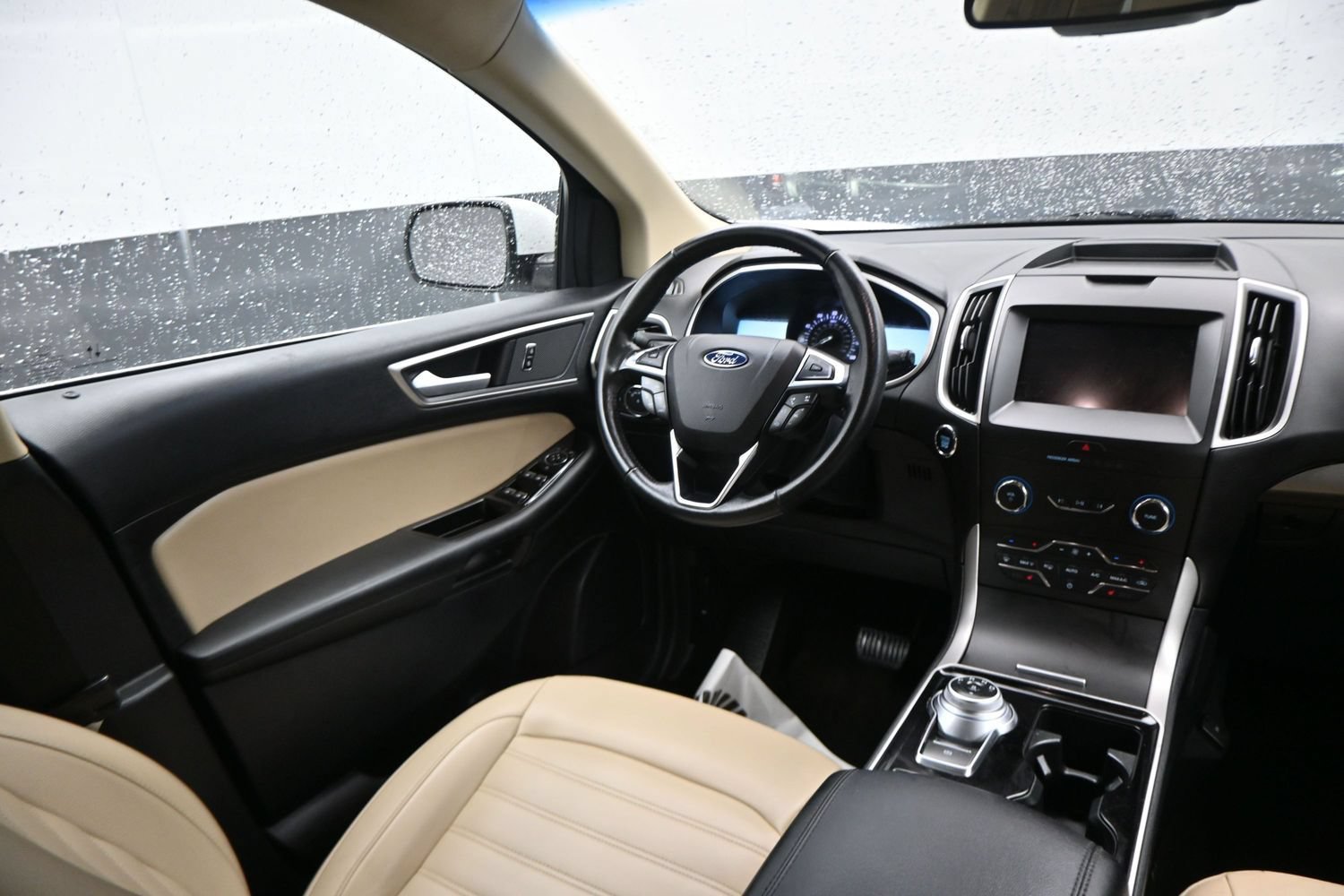 Used 2020 Ford Edge SEL FWD image 13