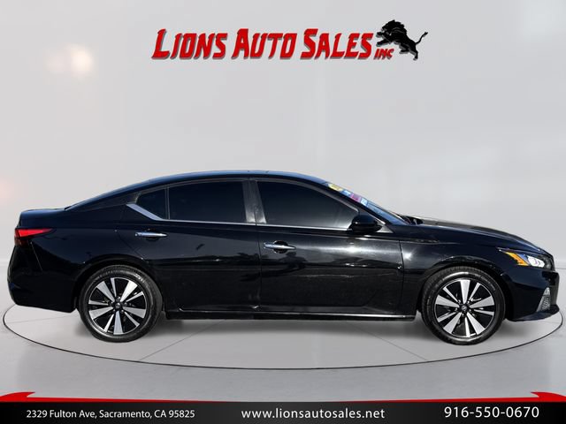 Used 2021 Nissan Altima 2.5 SV FWD image 4