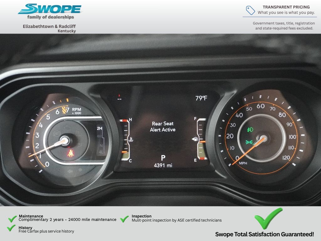 Used 2025 Jeep Gladiator Rubicon AWD/4WD image 16