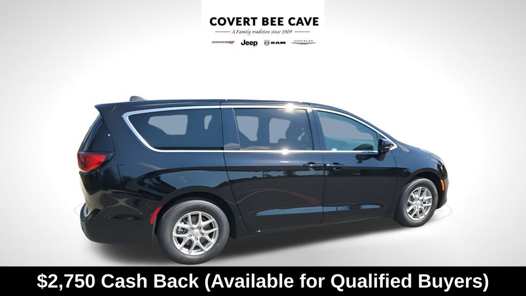 New 2026 Chrysler Voyager LX image 11