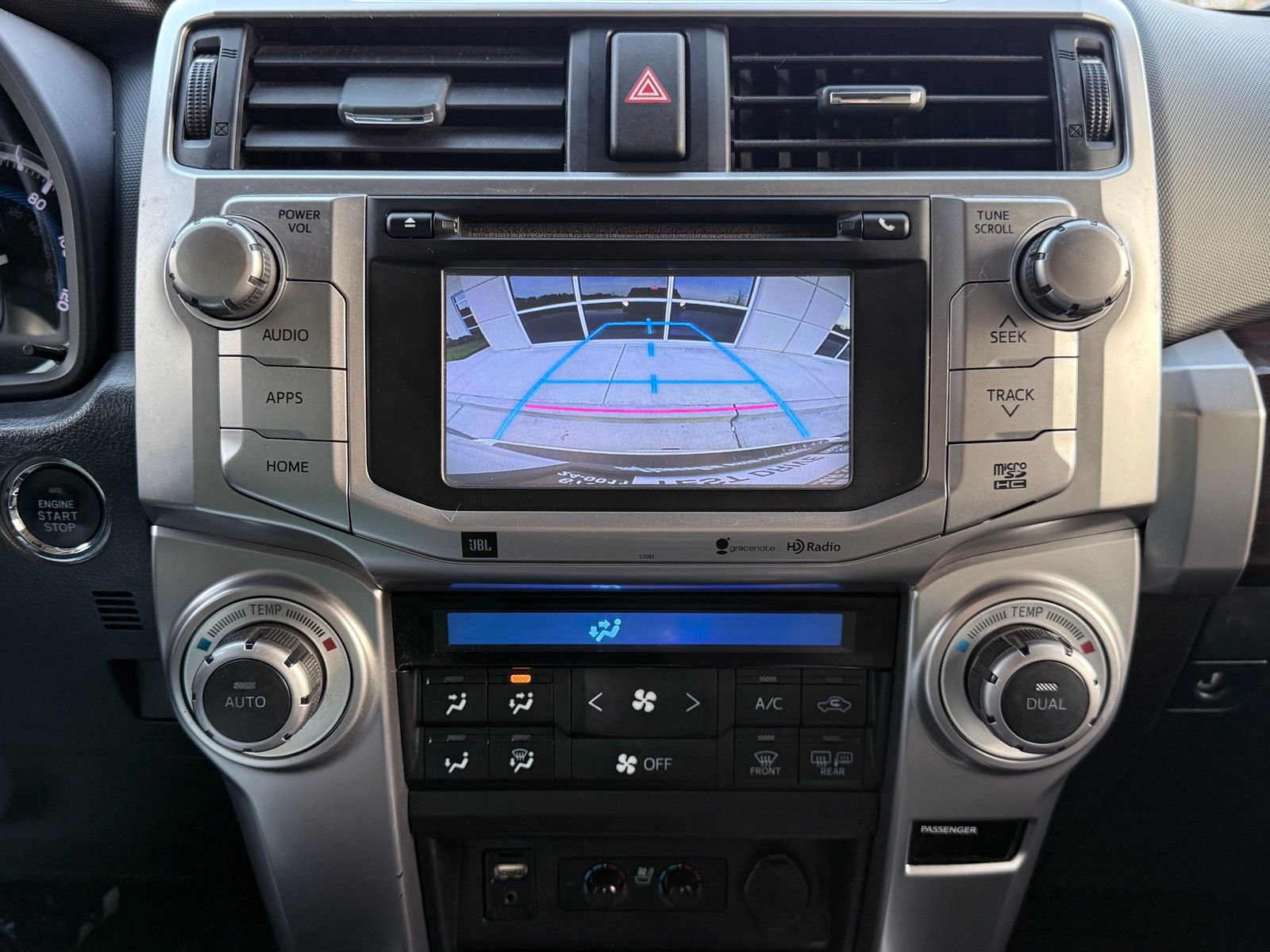 Used 2014 Toyota 4Runner Limited image 31